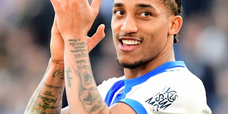 Từ một Watford bất ổn đến Brighton đầy hứa hẹn